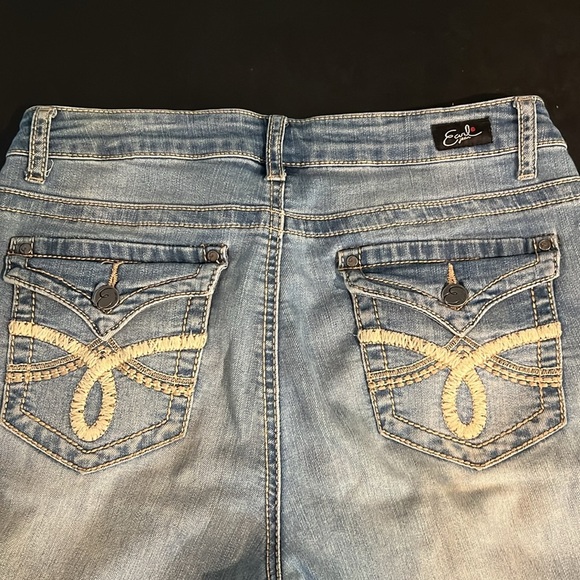 Earl Jeans distressed women’s size 8 - Picture 9 of 11